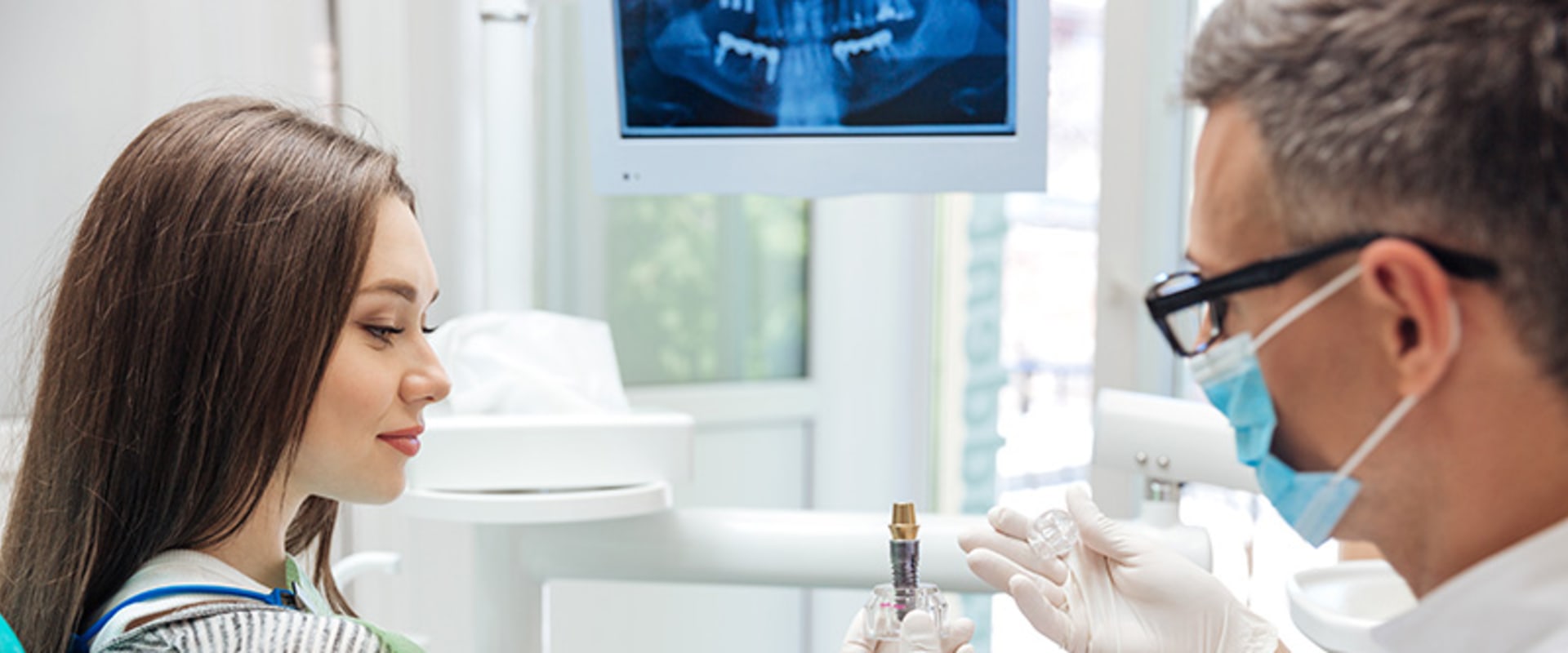 Choosing The Right Dental Implants Dentist In Monroe: How Periodontics Specialists Make A Difference